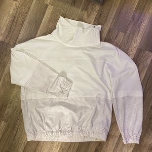 Workout pullover